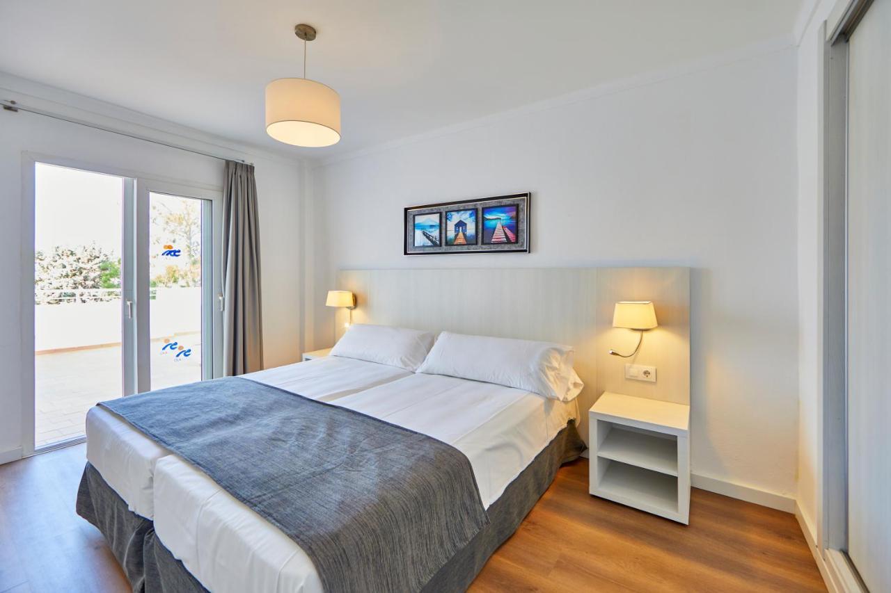 Ola Apartamentos Cala D'Or Екстериор снимка