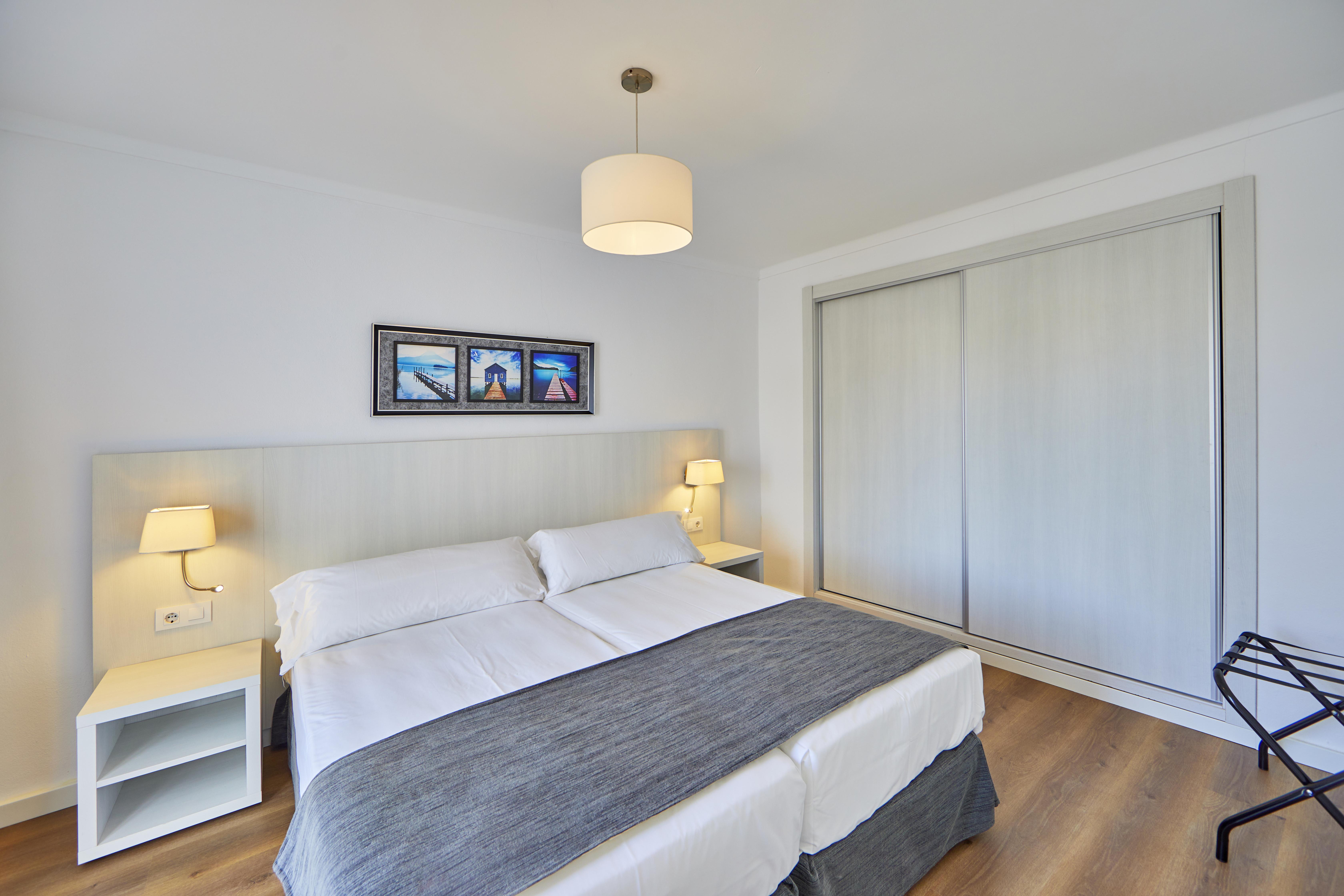 Ola Apartamentos Cala D'Or Екстериор снимка
